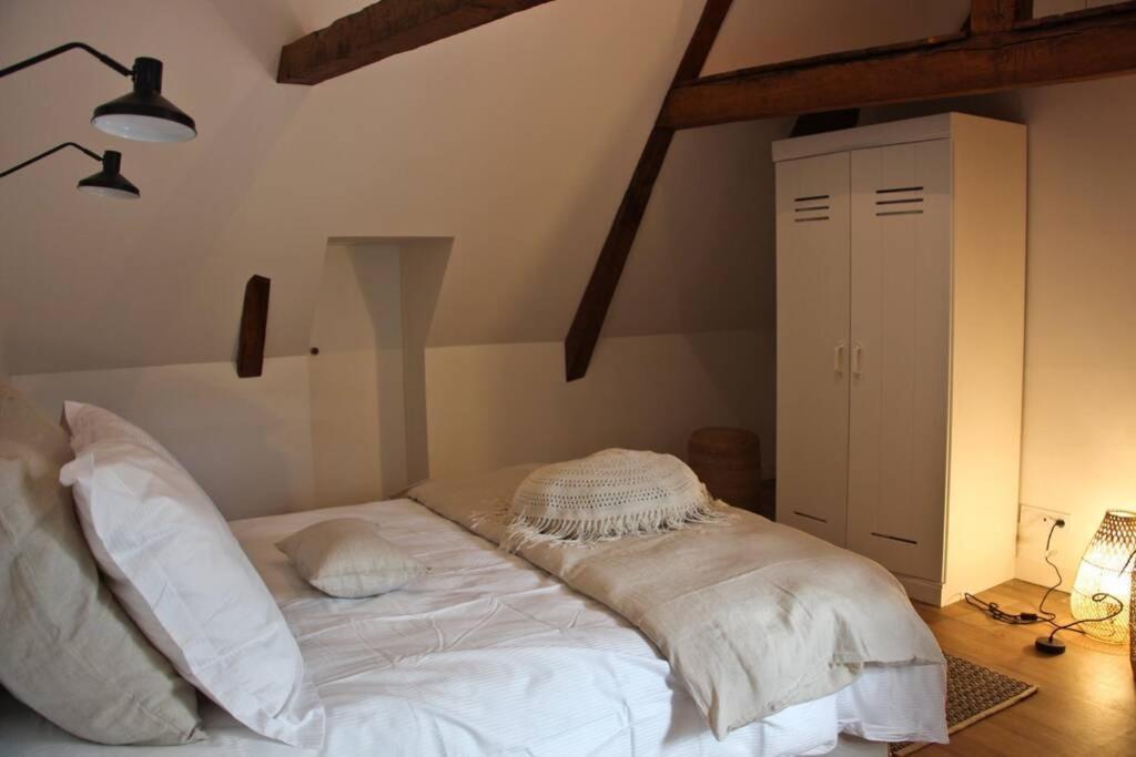 A Stylish In The Centre Of Town Apartment *